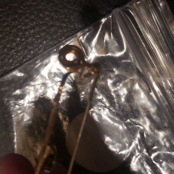 VIOLIN GOLD TONE BROOCH - Picture 5 of 5